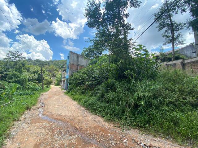 #11 - Casa para Venda em Embu das Artes - SP