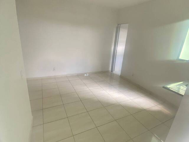 #8 - Apartamento para Locação em Itapecerica da Serra - SP