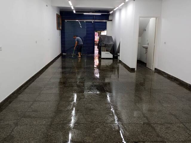 #32 - Ponto Comercial para Locação em Taboão da Serra - SP