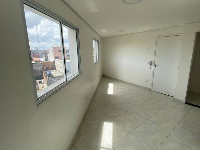 Locação em Jardim Saint Moritz - Taboão da Serra